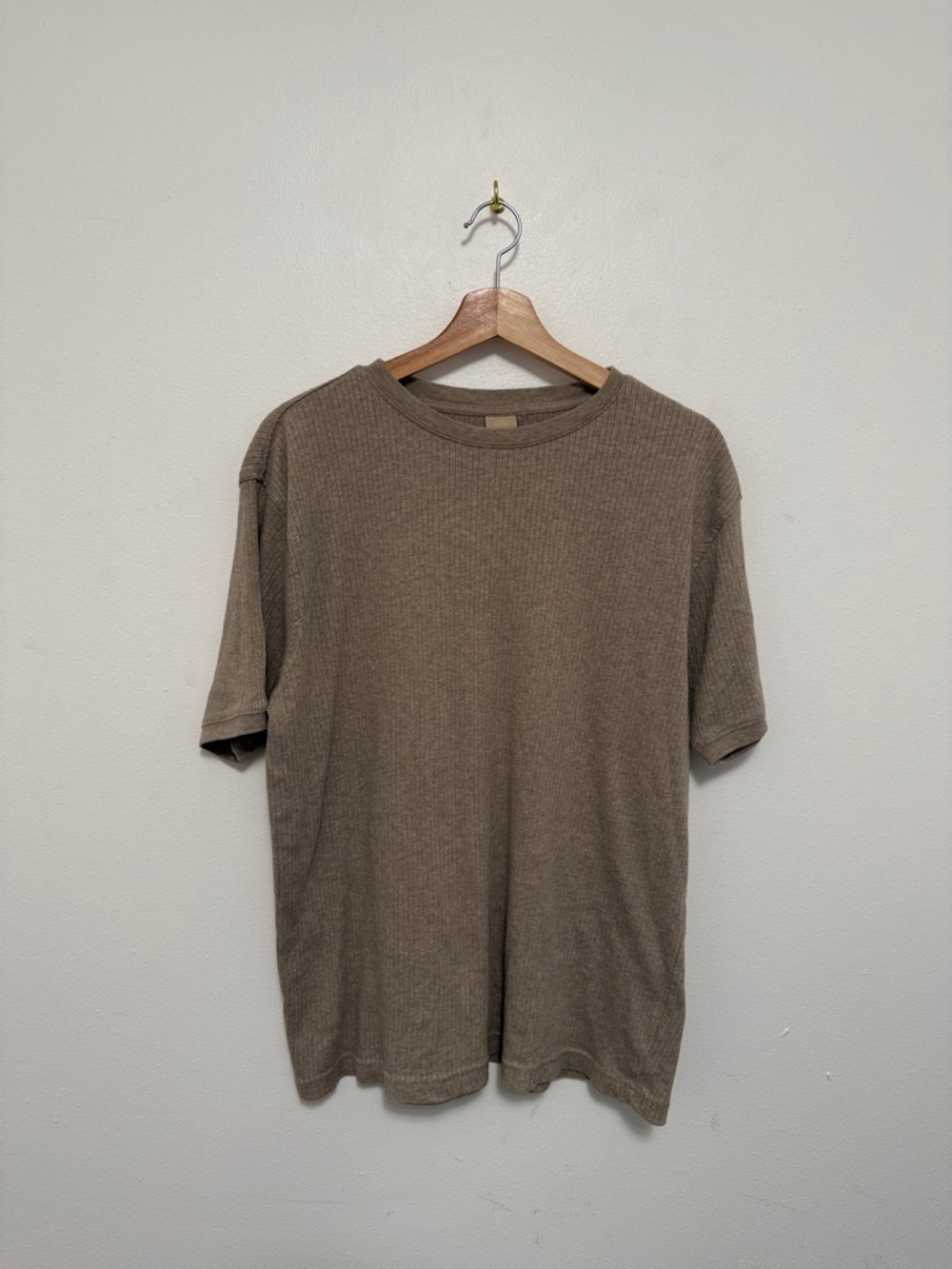 High Sierra Vintage Men’s Tan Textured Rib-Knit T-Shirt